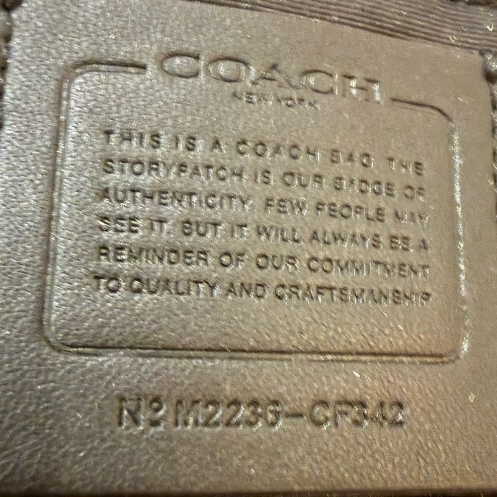 Coach City Tote Navy monogram leather, and coated canvas EUC CF342 - Picture 6 of 16